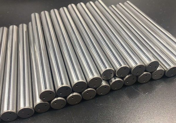 YL10.2 Ultrafine Carbide Rod for End Mills Ø4x330 mm - Carbide Rods by Stark Hardmetal